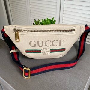 Gucci Grained Calfskin Small Logo Belt Bag White Leather